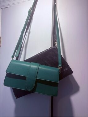 Green Crossbody Leather Shoulder Bag - Unbranded